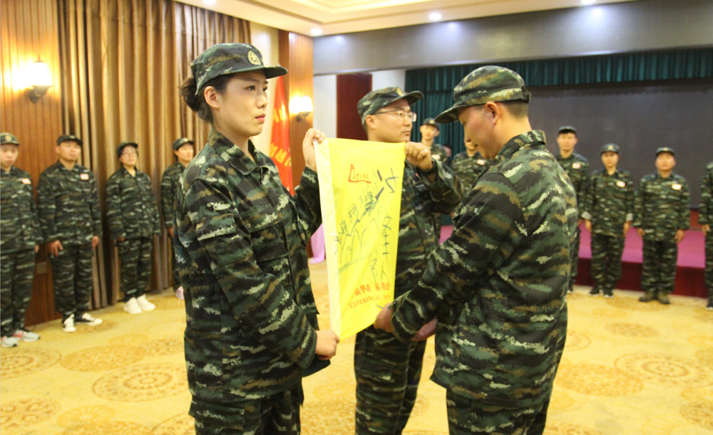 拓展训练|超越自我 熔炼团队